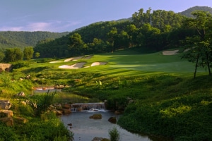 Escorted Golfing Holidays, Thailand, Vietnam, Cambodia, South Africa
